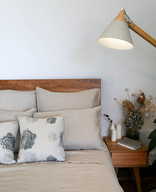 5 Things to Remove From Your Bedroom for a Better Night's Sleep - Hemp Gallery