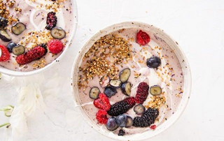 5 Ways to add Hemp Seeds to Breakfast