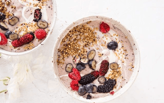 Banana, Blueberry & Hemp Smoothie Bowl - Hemp Gallery