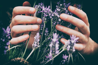 Aromatherapy Is Back And These Are 10 Scents That Will Help You De-Stress