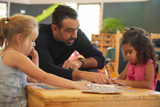 Hemp Gallery Australia supports Empower with Literacy through i=change